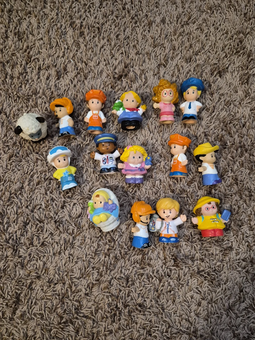 Fisher-Price Little People – 15-Piece Set